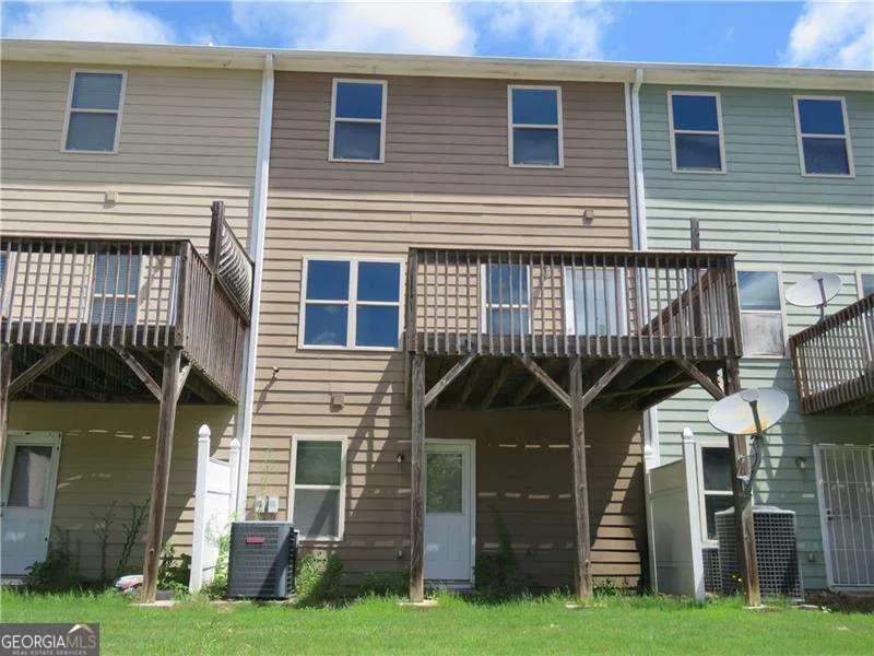 6399 Redan Square Lithonia, GA 30058