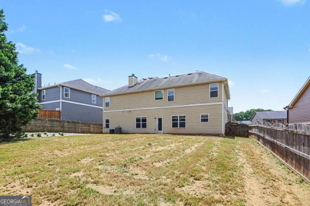 7969 Hawks Nest TRL Lithia Springs, GA 30122