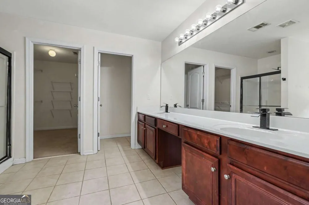 7969 Hawks Nest TRL Lithia Springs, GA 30122