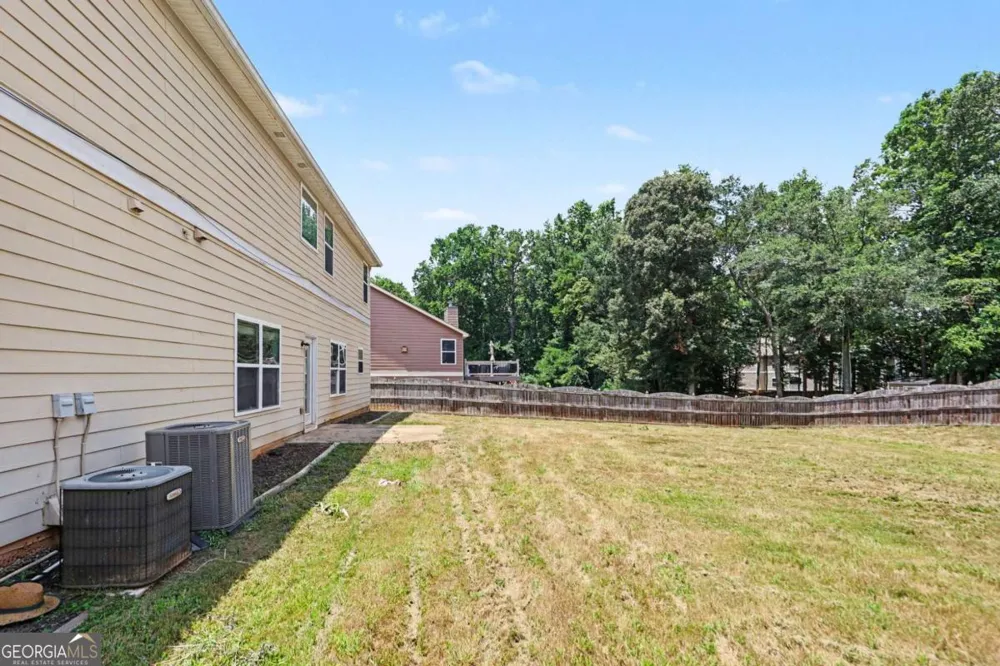 7969 Hawks Nest TRL Lithia Springs, GA 30122