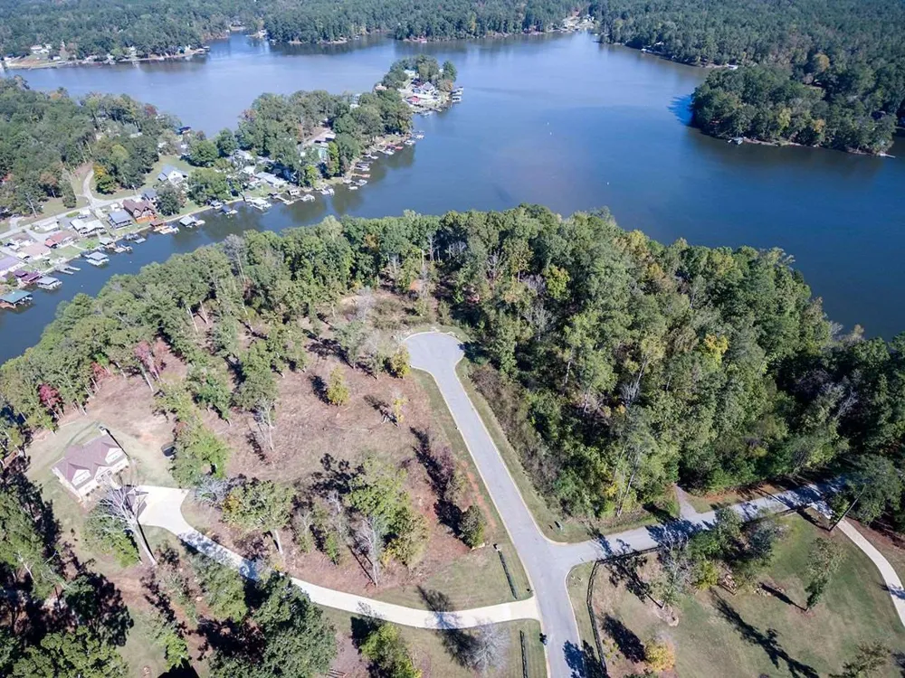 122 River Point RD Jackson, GA 30233