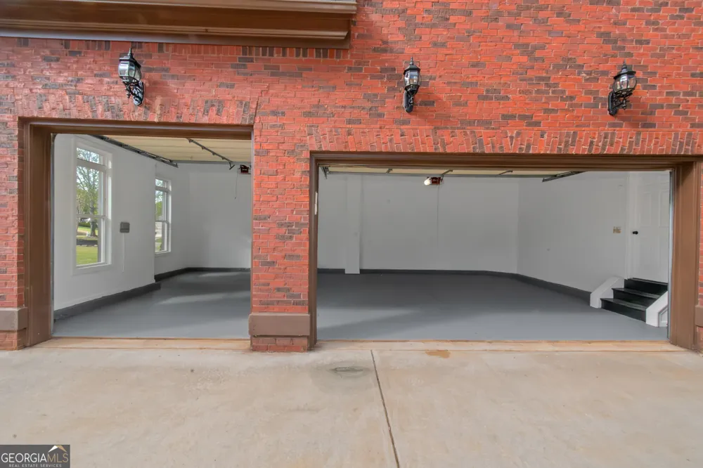 6048 Golf View XING Locust Grove, GA 30248
