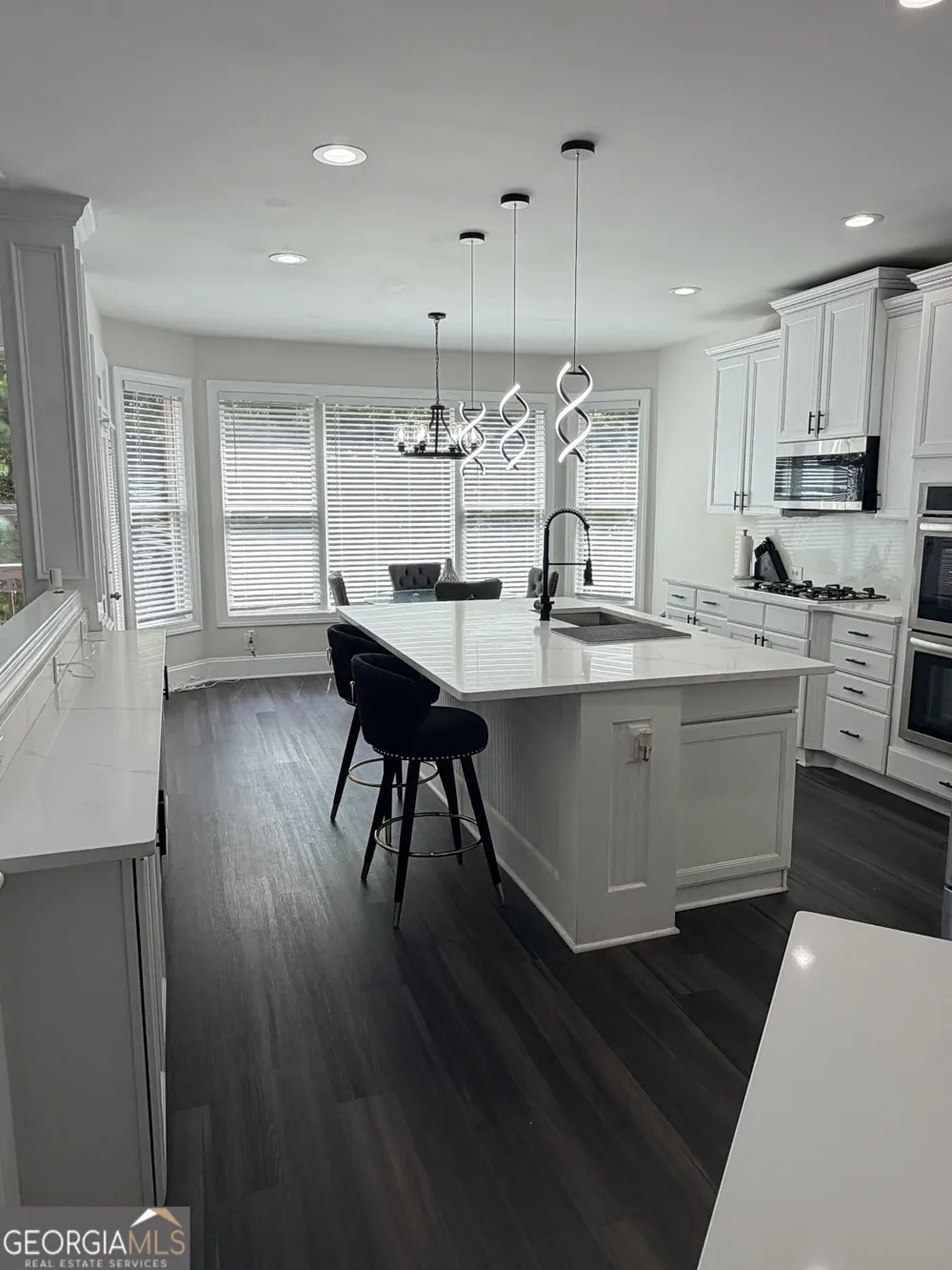6048 Golf View XING Locust Grove, GA 30248