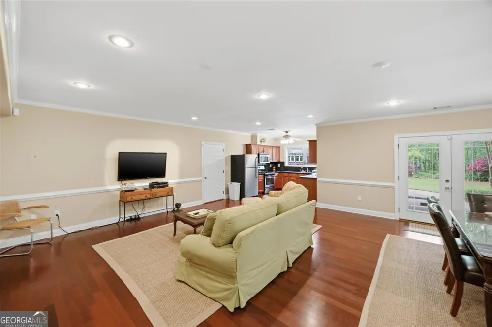 111 Piedmont CIR Forsyth, GA 31029