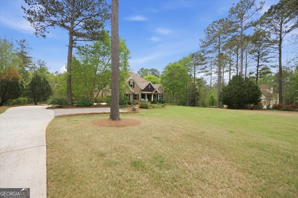 111 Piedmont CIR Forsyth, GA 31029