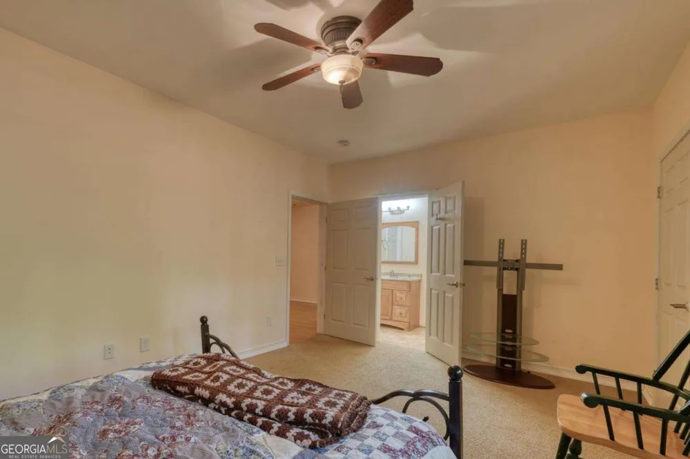 2087 Wood Lake LN Young Harris, GA 30582