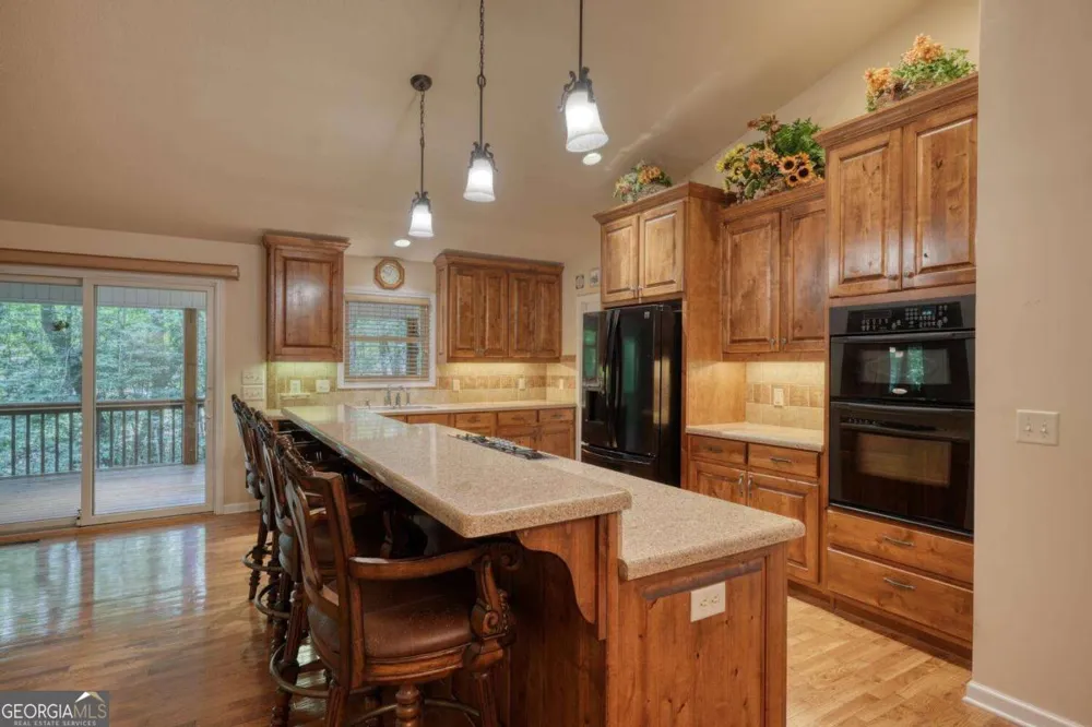 2087 Wood Lake LN Young Harris, GA 30582