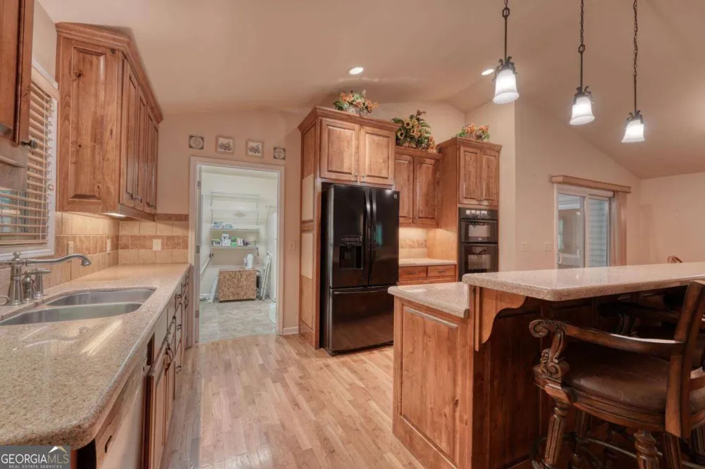2087 Wood Lake LN Young Harris, GA 30582