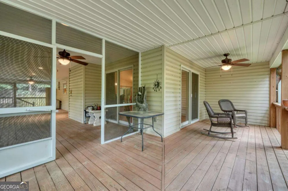 2087 Wood Lake LN Young Harris, GA 30582