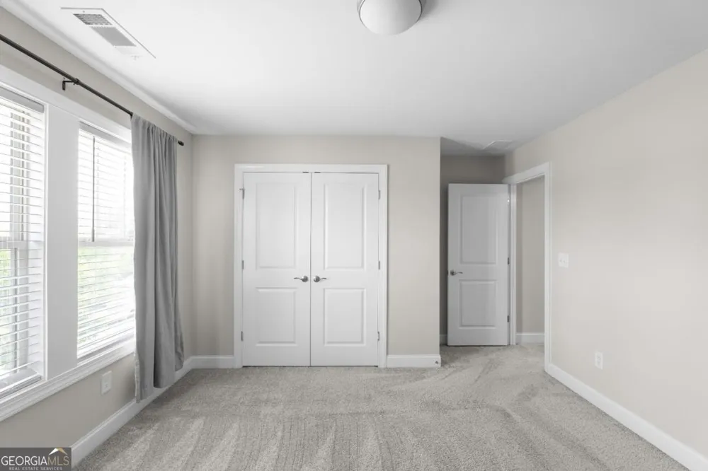 5980 Arbor Green CIR Sugar Hill, GA 30518