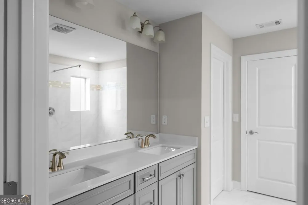 5980 Arbor Green CIR Sugar Hill, GA 30518