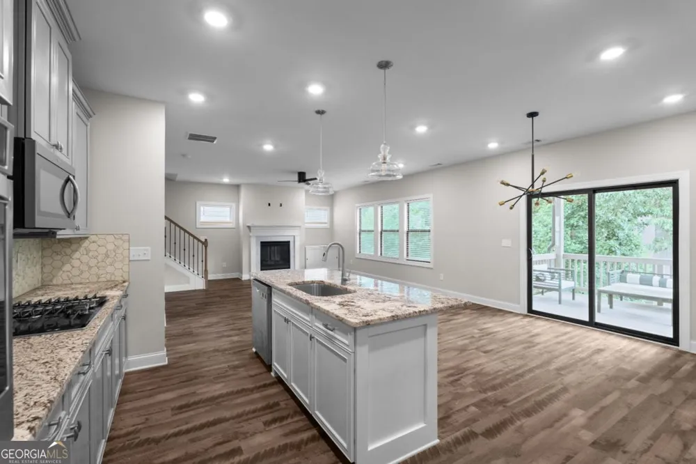 5980 Arbor Green CIR Sugar Hill, GA 30518