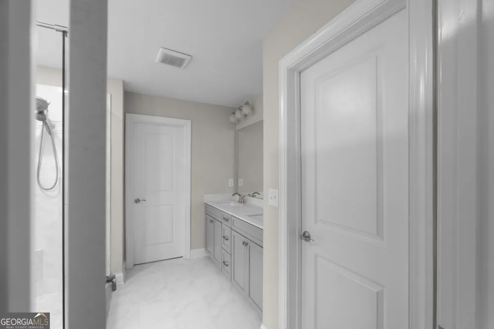 5980 Arbor Green CIR Sugar Hill, GA 30518