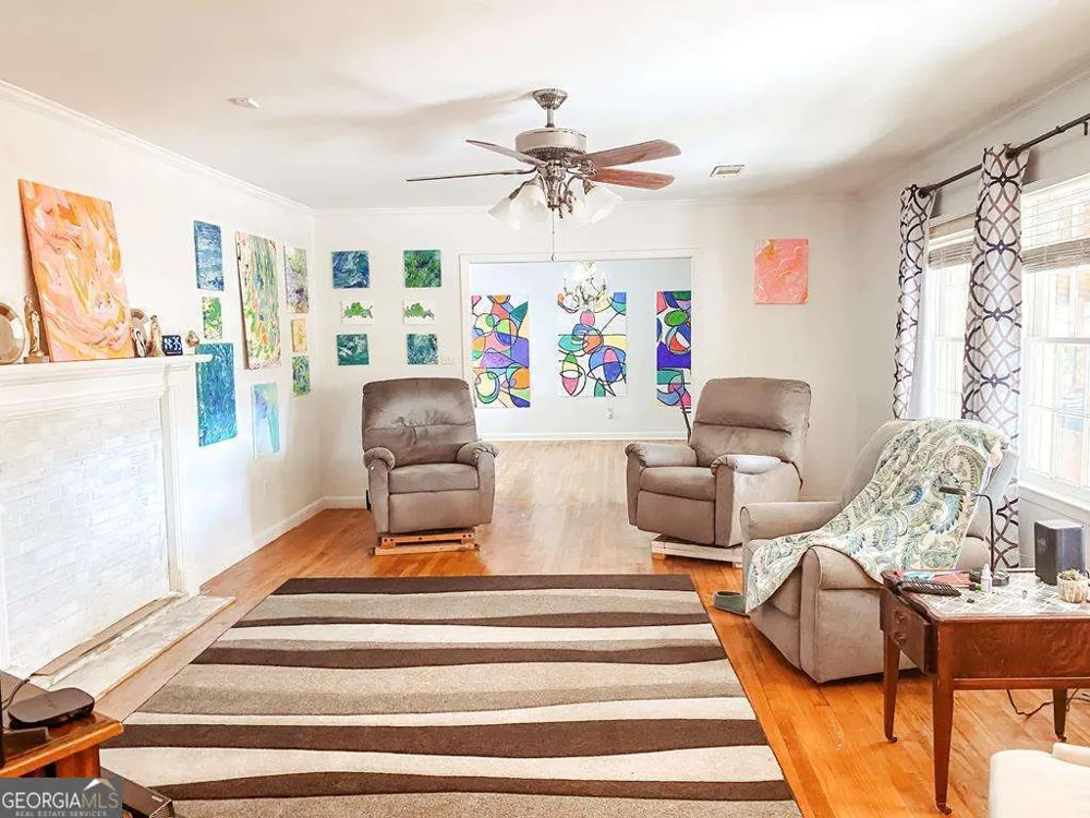 172 W Leo Trapnell AVE Lyons, GA 30436