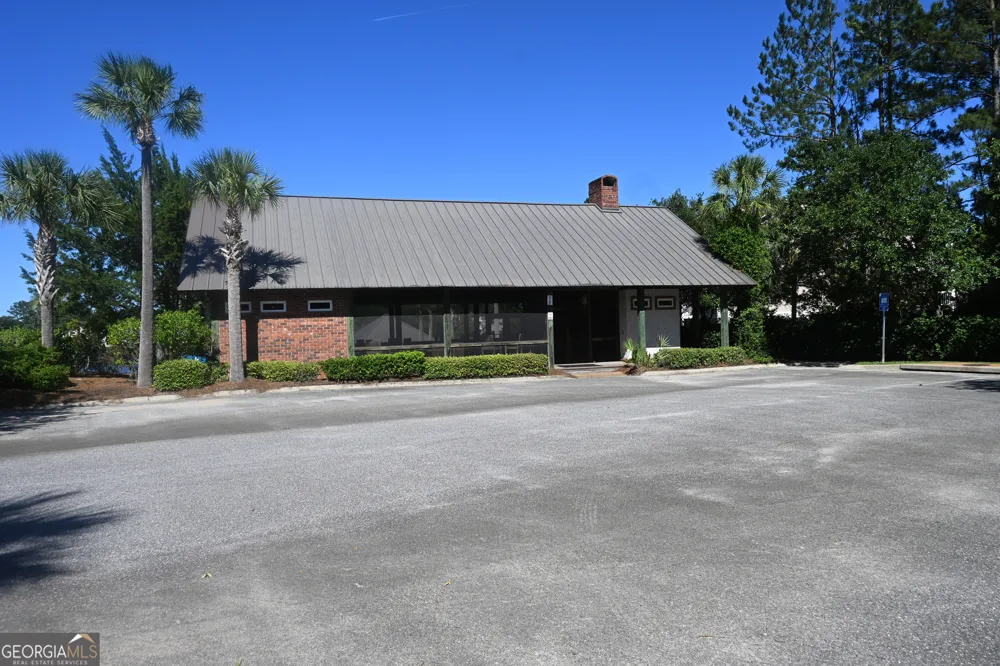 11 Gray Wolf DR Brunswick, GA 31525