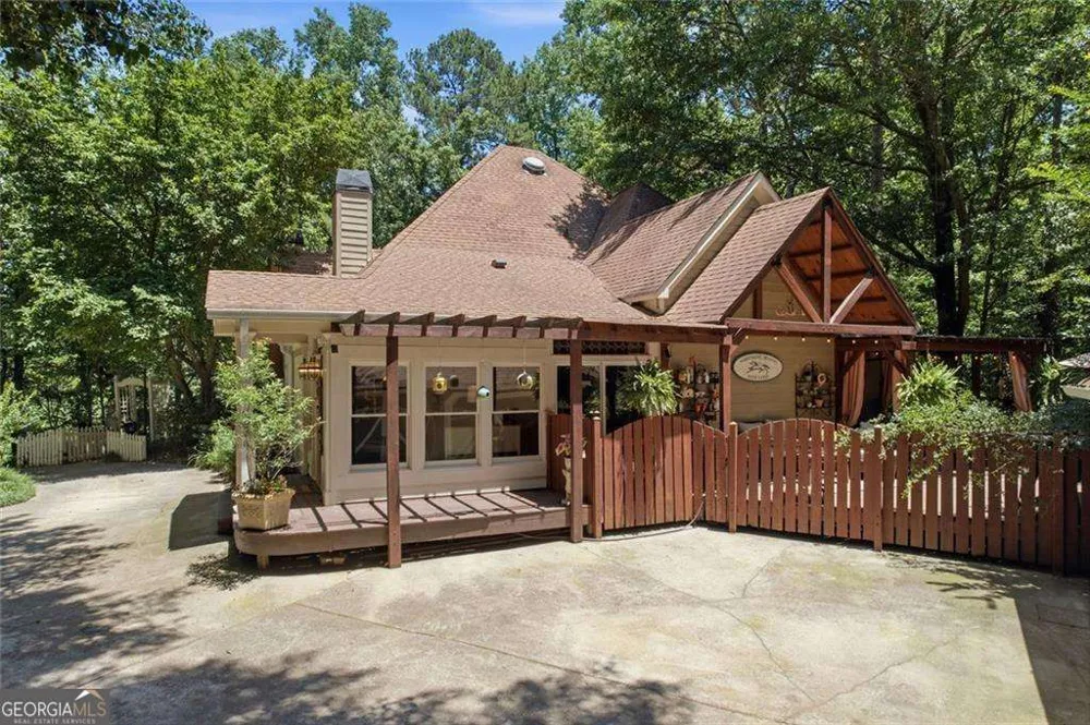 1042 Bailey RD Woodstock, GA 30188