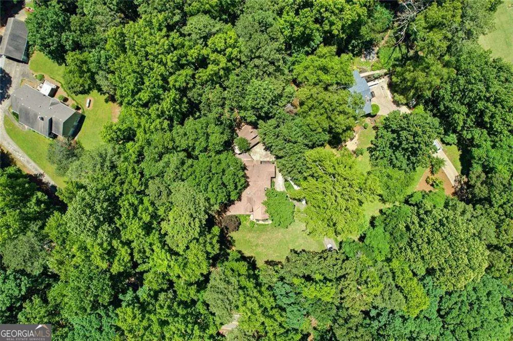 1042 Bailey RD Woodstock, GA 30188