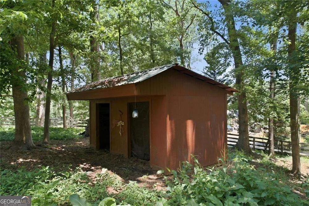 1042 Bailey RD Woodstock, GA 30188