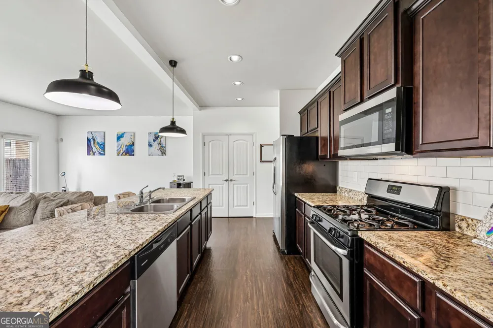 2503 Oakleaf RDG Lithonia, GA 30058