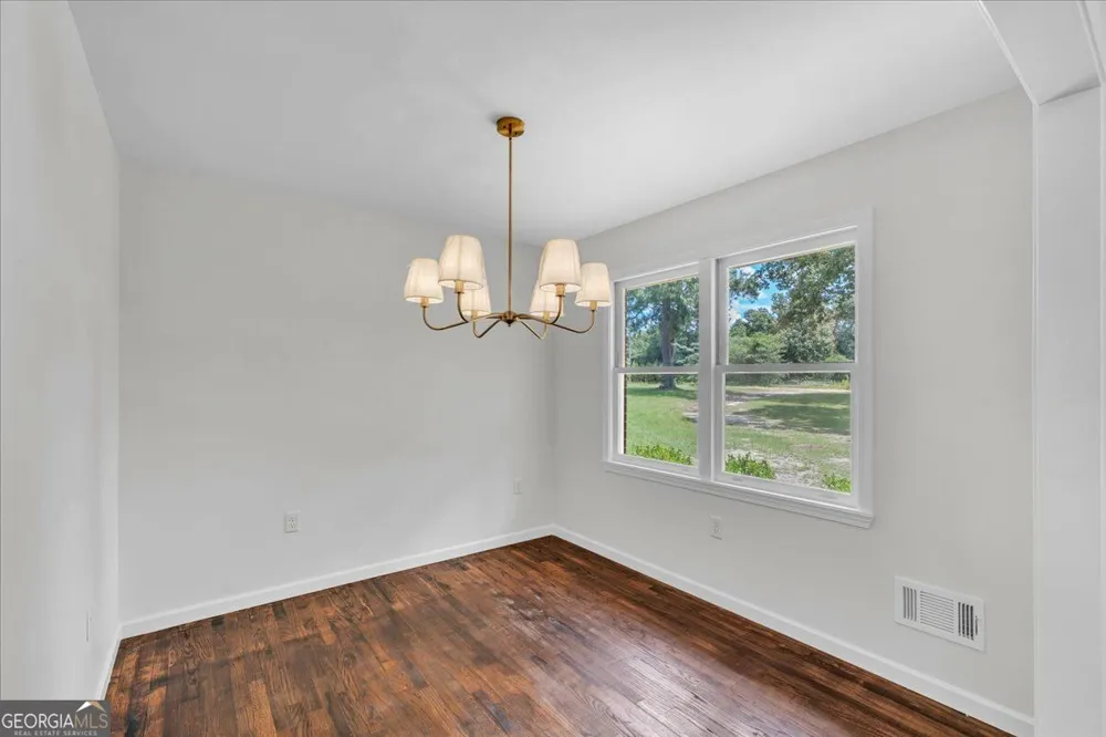 119 Haywood McDonald RD Cochran, GA 31014