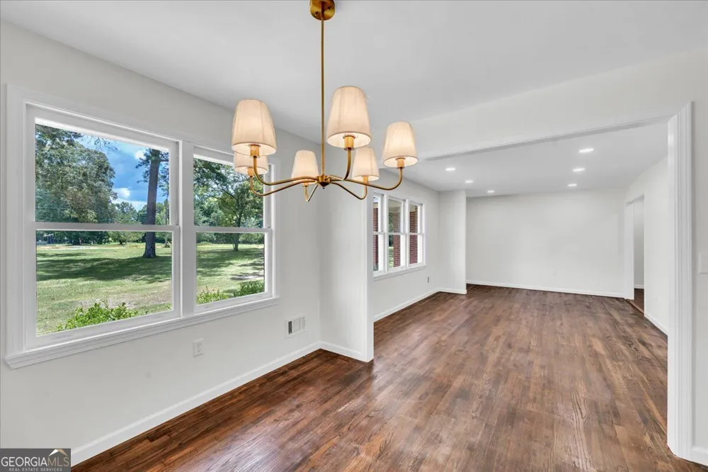 119 Haywood McDonald RD Cochran, GA 31014