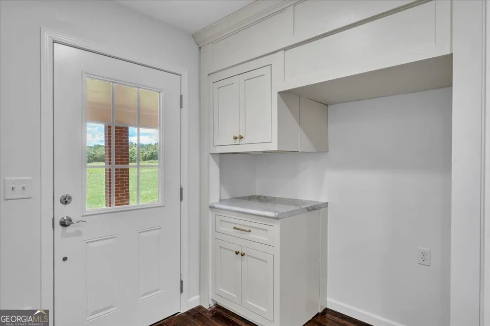 119 Haywood McDonald RD Cochran, GA 31014