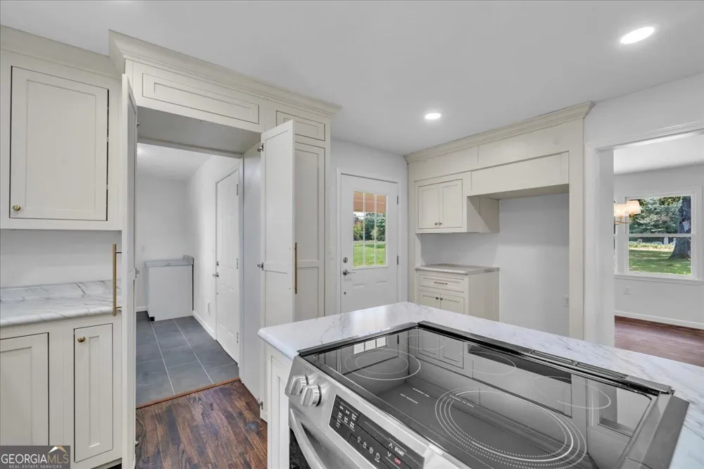 119 Haywood McDonald RD Cochran, GA 31014