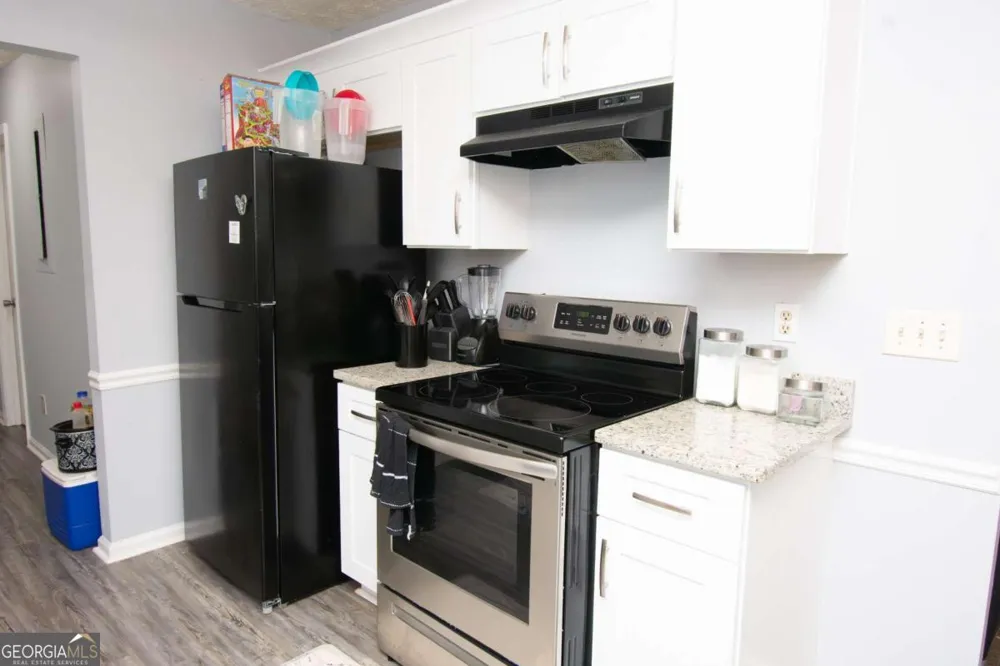 6847 S Lakewood TER Douglasville, GA 30135