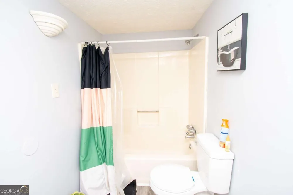 6847 S Lakewood TER Douglasville, GA 30135