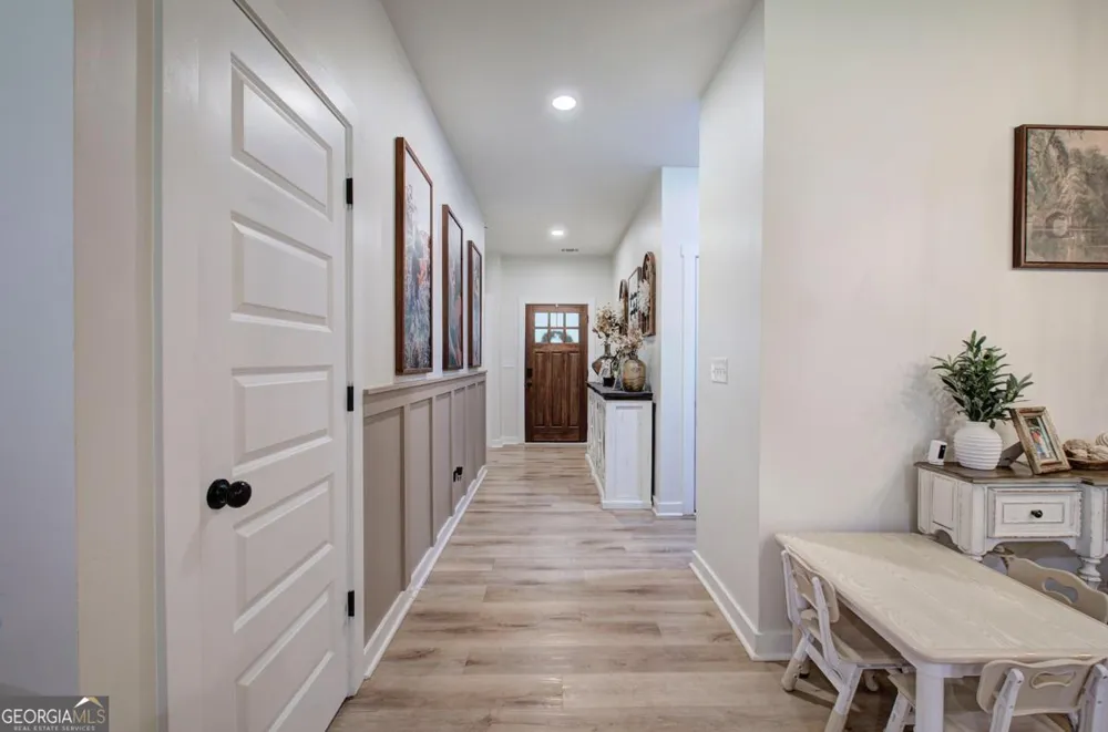 4142 Lovvorn RD Carrollton, GA 30117