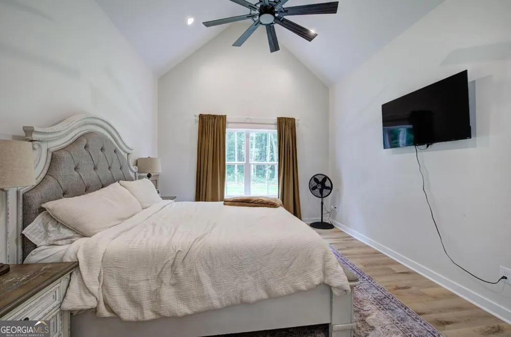 4142 Lovvorn RD Carrollton, GA 30117