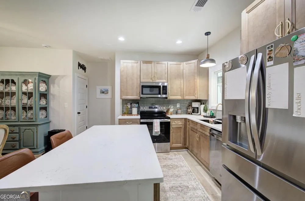 4142 Lovvorn RD Carrollton, GA 30117