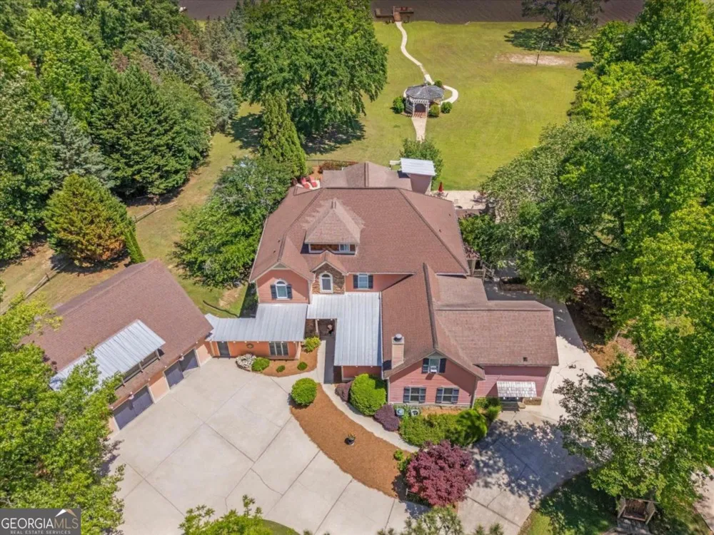 1741 Indian Woods DR Greensboro, GA 30642