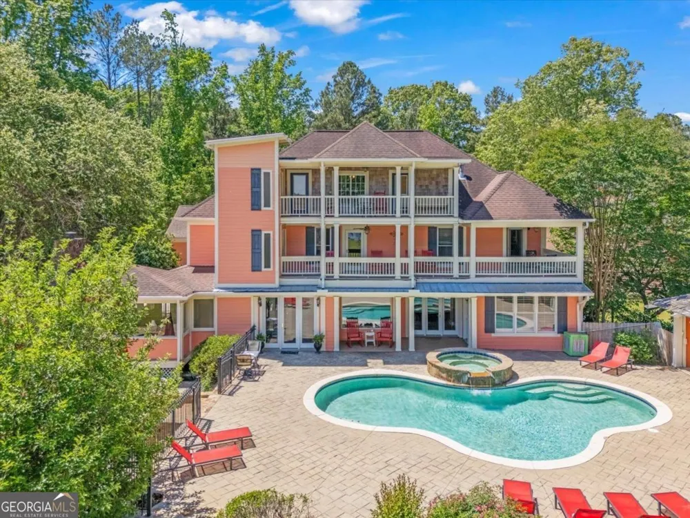 1741 Indian Woods DR Greensboro, GA 30642