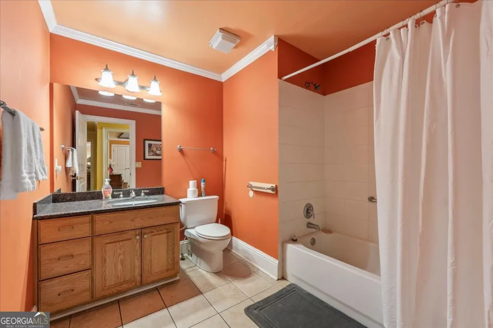 1741 Indian Woods DR Greensboro, GA 30642