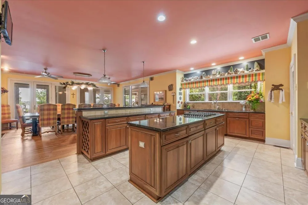 1741 Indian Woods DR Greensboro, GA 30642