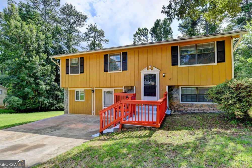 2484 Rhoanoke DR Duluth, GA 30096