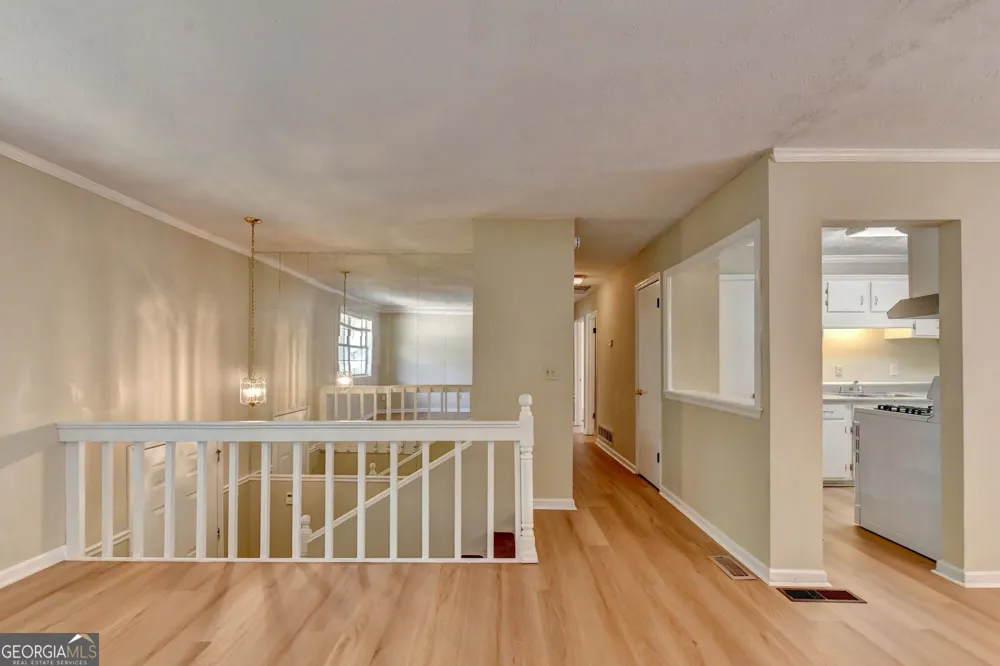 2484 Rhoanoke DR Duluth, GA 30096
