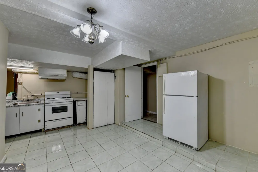 2484 Rhoanoke DR Duluth, GA 30096