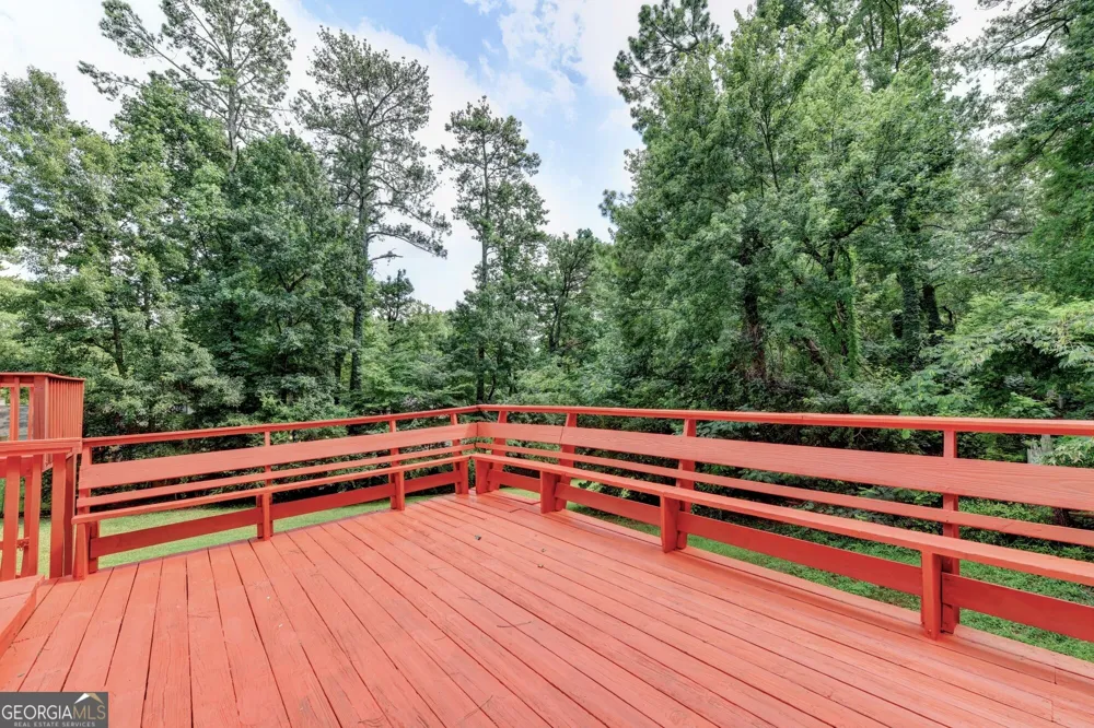 2484 Rhoanoke DR Duluth, GA 30096