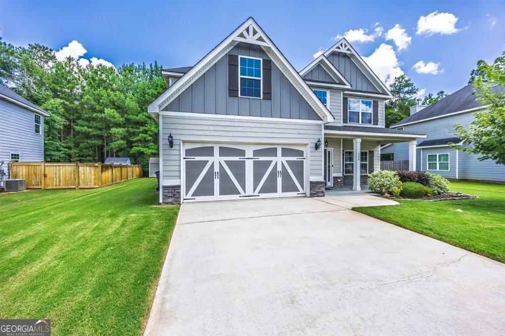 200 Golden Rod TRL Perry, GA 31069
