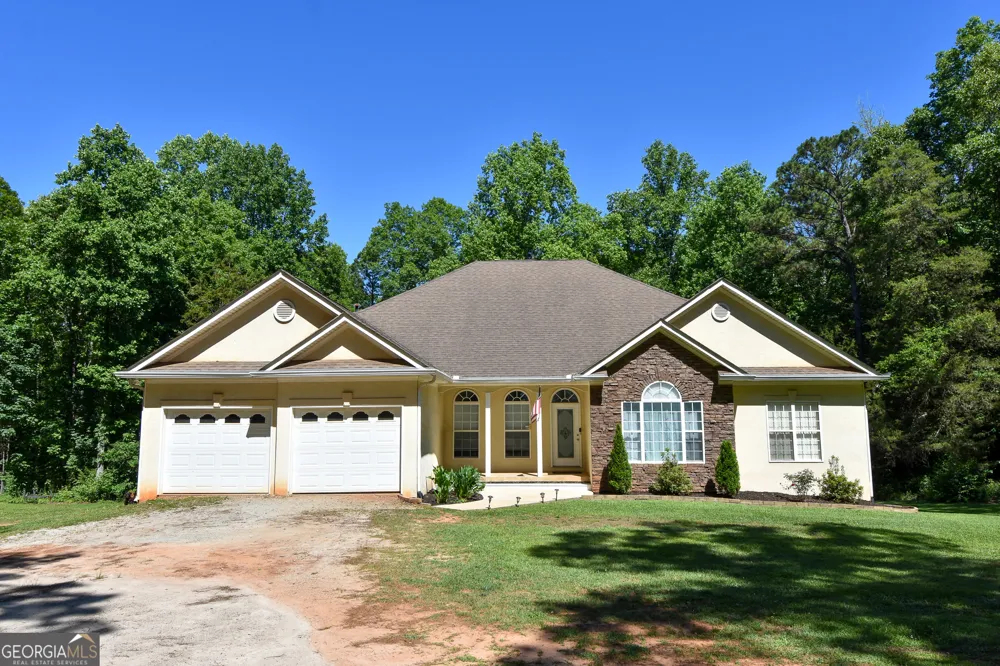 1276 Fossett RD Concord, GA 30206