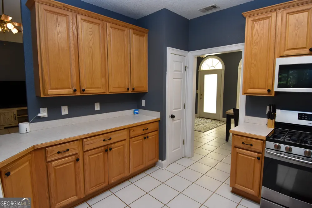 1276 Fossett RD Concord, GA 30206