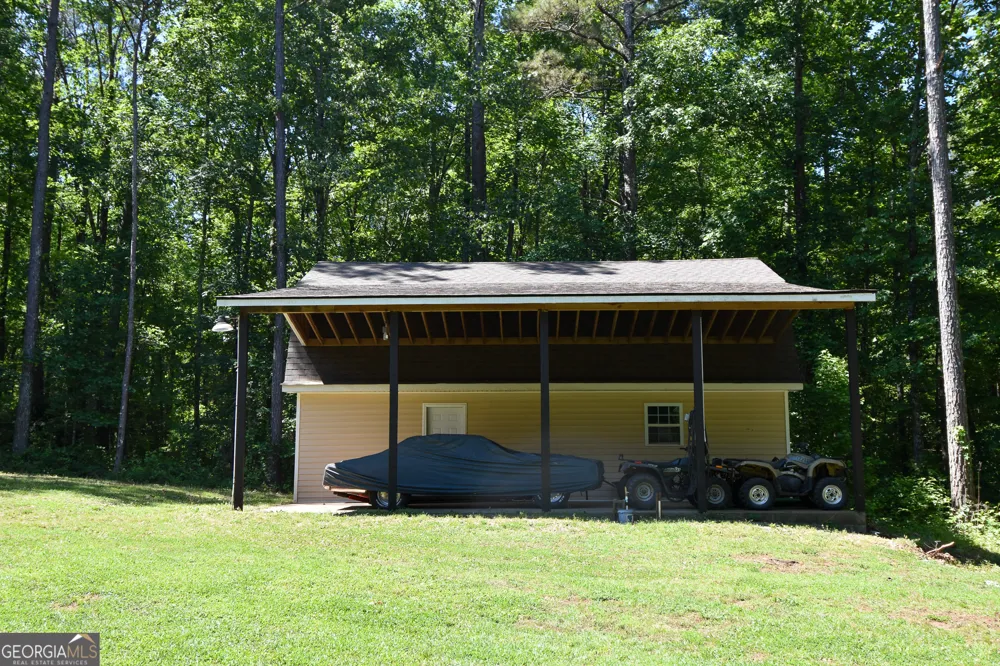 1276 Fossett RD Concord, GA 30206