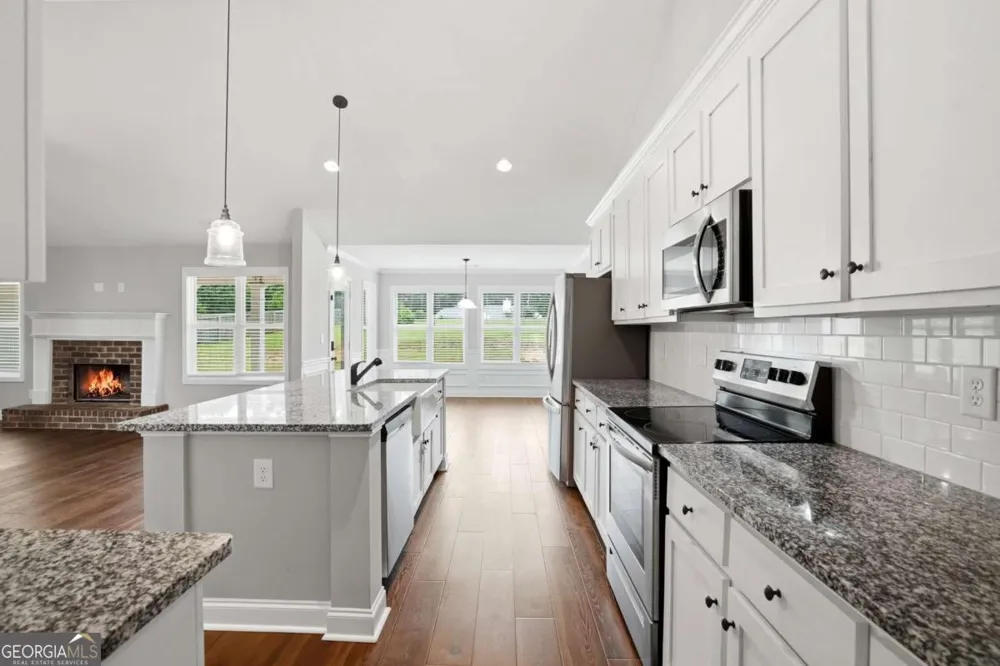 190 Marie CT Bethlehem, GA 30620