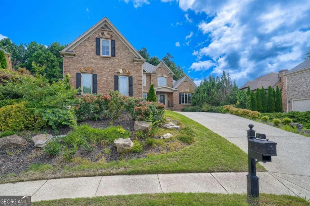 2195 Enclave Mill DR Dacula, GA 30019