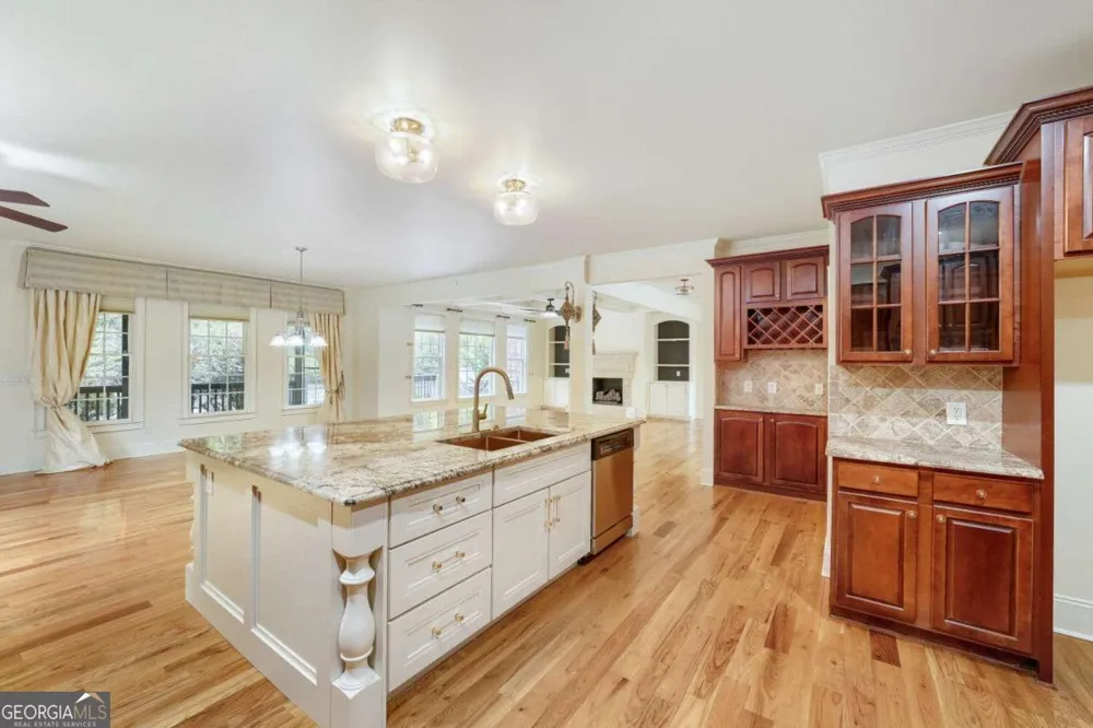 2195 Enclave Mill DR Dacula, GA 30019