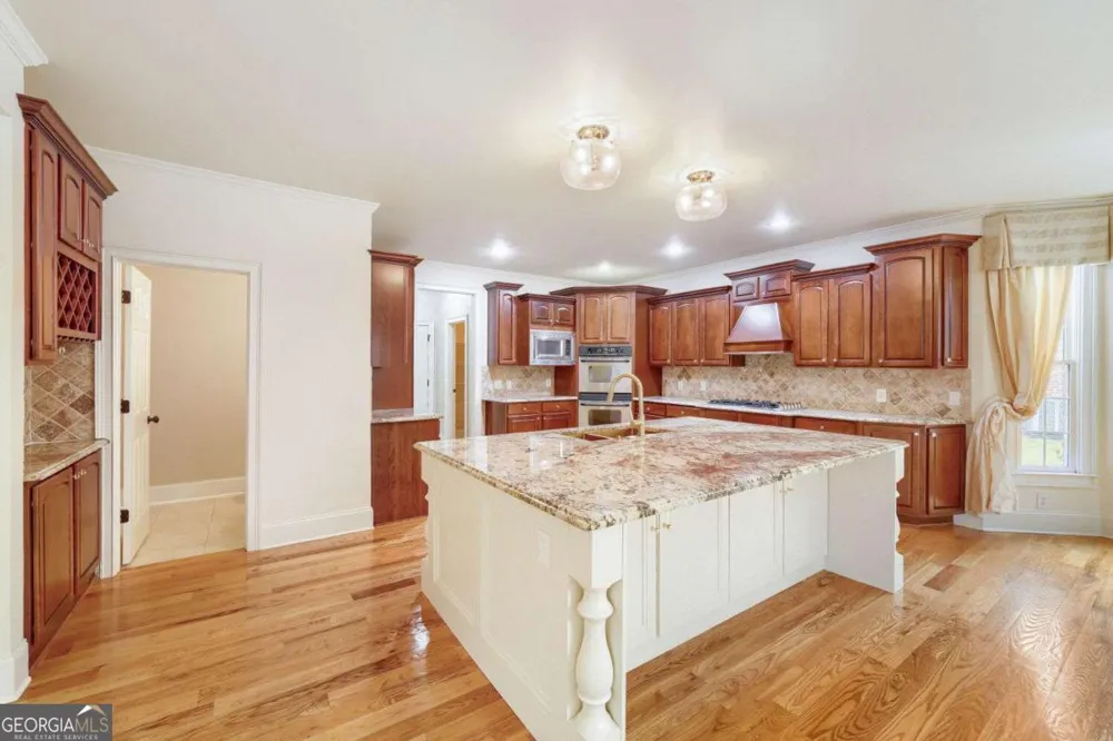2195 Enclave Mill DR Dacula, GA 30019