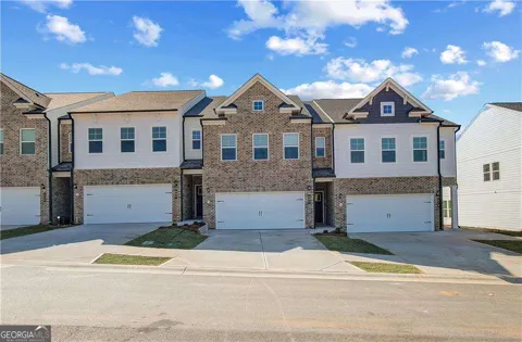 839 Eagle AVE