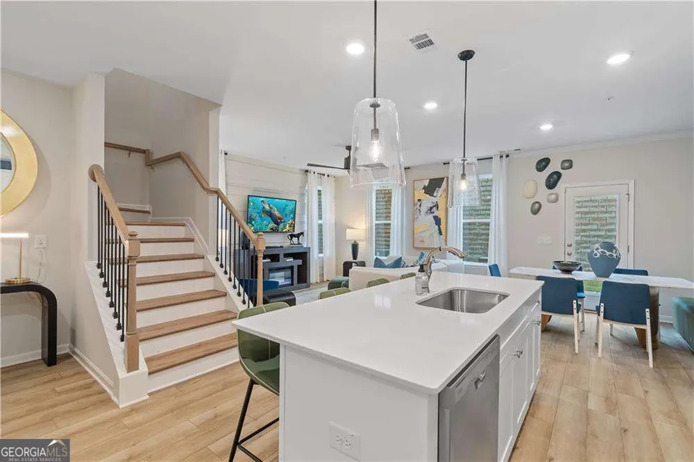 839 Eagle AVE Riverdale, GA 30296